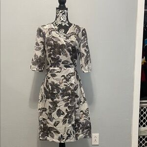 Adrianna Papell Gray and White Floral Midi Dress